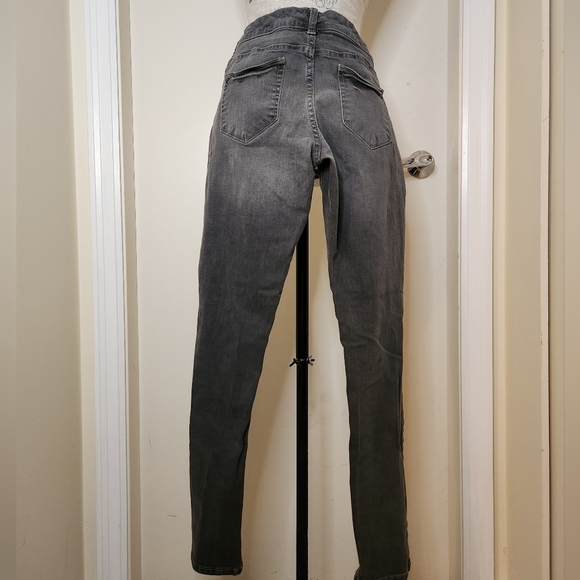 Mossimo vintage black skinny jeans - Picture 2 of 10